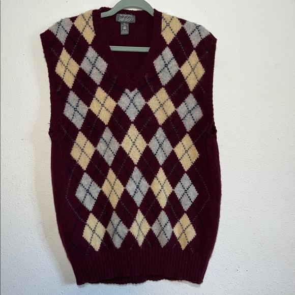 Lord & Taylor Other - Lord & Taylors Argyle Vintage Virgen Wool Sweater Vest Diamond Pattern Size XL